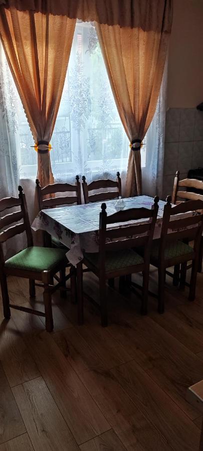 Casa Rebeca Hotel Orşova Екстериор снимка