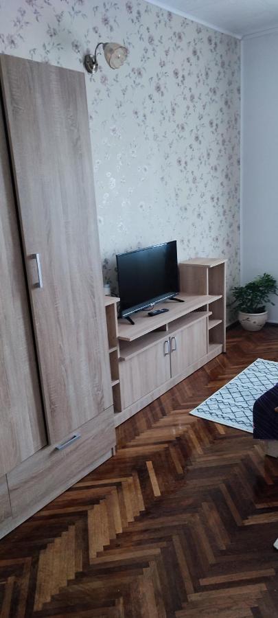 Casa Rebeca Hotel Orşova Екстериор снимка